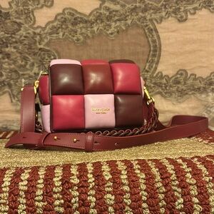 Kate Spade new york Boxxy 3D